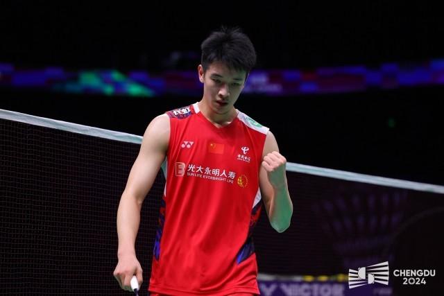 男子跨栏项 男子跨栏项