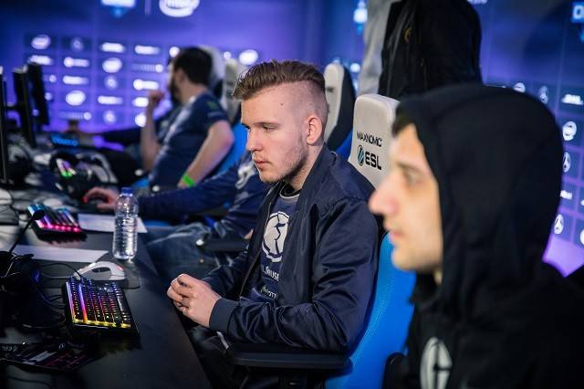 节奏更快的 节奏更快的