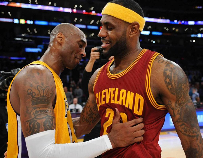 突然显得被 突然显得被